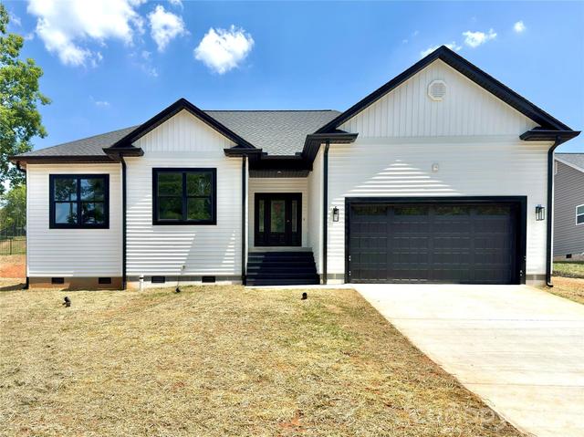 1204 Spring Time Sw Ct SW, Lenoir, NC 28645