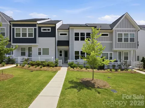 137 Forest Lake Blvd # -D, Mooresville, NC 28117