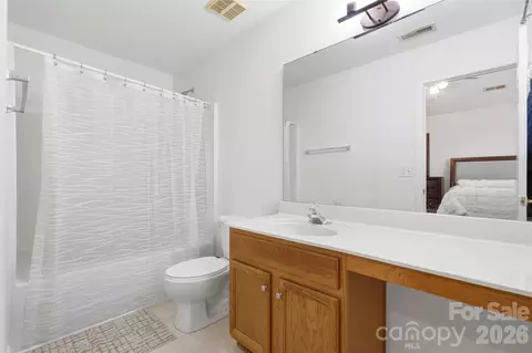 Bath - 700 Shellstone Pl, Fort Mill, SC 29708 photo 1 of 2