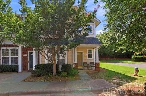 700 Shellstone Pl, Fort Mill, SC 29708