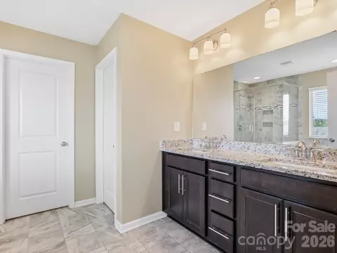 Bath - 2020 Pinyon Ln, Lancaster, SC 29720 photo 2 of 5