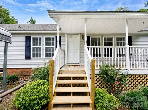 4942 Reid Rd, Edgemoor, SC 29712