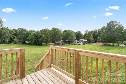 Exterior - 1026 Heath Helms Rd, Monroe, NC 28110 photo 4 of 5