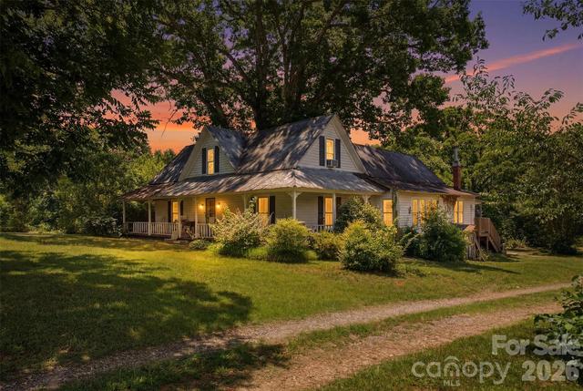 387 Beulah Rd, Statesville, NC 28625