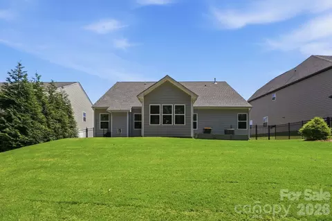 Exterior - 5111 Devonshire Rd, Denver, NC 28037 photo 3 of 3