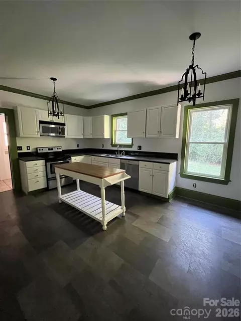 Kitchen - 1602 Griffith Rd, Monroe, NC 28112 photo 1 of 2