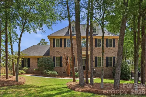 12308 Headquarters Farm Rd, Charlotte, NC 28262
