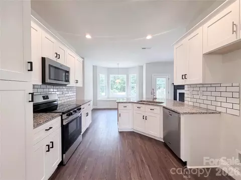 Kitchen - 134 Windstone Dr, Troutman, NC 28166 photo 1 of 2