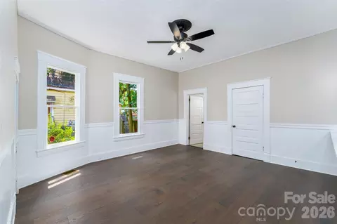 Living - 302 Maurice St, Monroe, NC 28112 photo 1 of 6