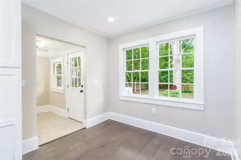 Entry Way - 302 Maurice St, Monroe, NC 28112 photo 1 of 5