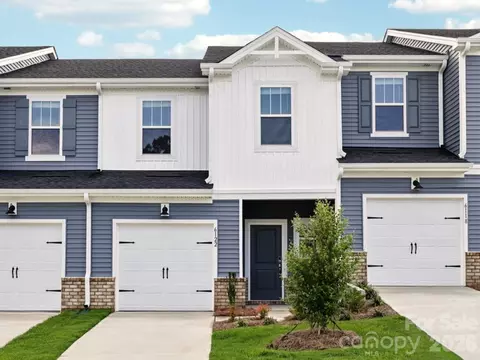 9020 Foggy Brook Loop, Charlotte, NC 28216
