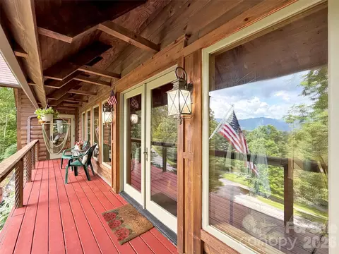 Exterior - 12 Signal Rdg, Sylva, NC 28779 photo 2 of 10