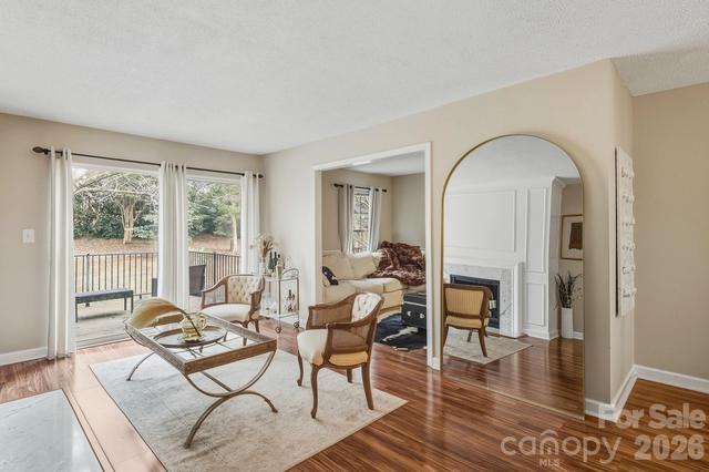 7034 Quail Hill Rd, Charlotte, NC 28210
