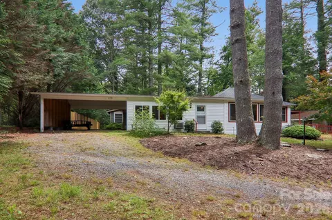 Exterior - 61 Bo Diddly Ln, Cedar Mountain, NC 28718 photo 4 of 17