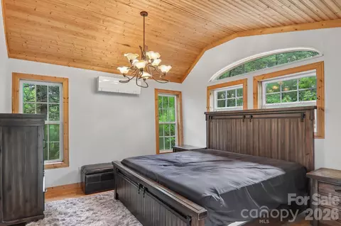 Bedroom - 61 Bo Diddly Ln, Cedar Mountain, NC 28718 photo 5 of 5