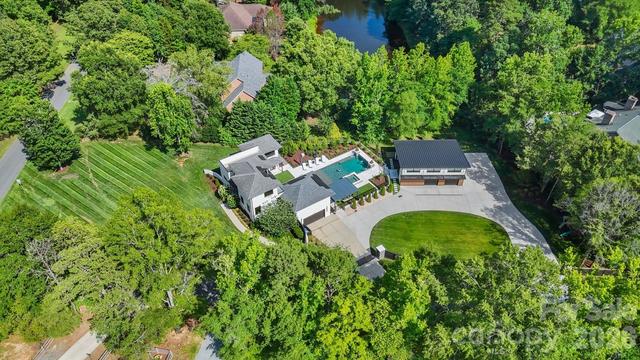 1064 Greylyn Dr, Matthews, NC 28104