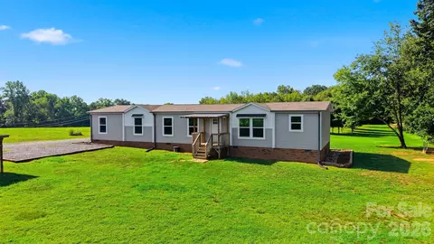 171 Marshall And Ola Fox Ln, Taylorsville, NC 28681