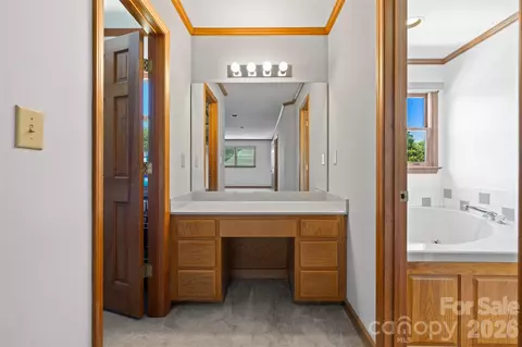 Bath - 3010 Eaker Dr, Cherryville, NC 28021 photo 1 of 5