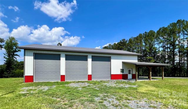 510 Lillys Bridge Rd, Mount Gilead, NC 27306