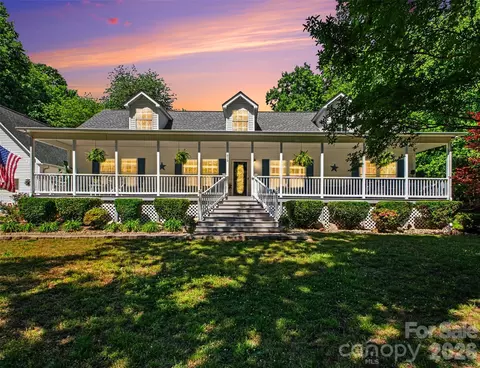 915 Ostwalt Amity Rd, Statesville, NC 28677