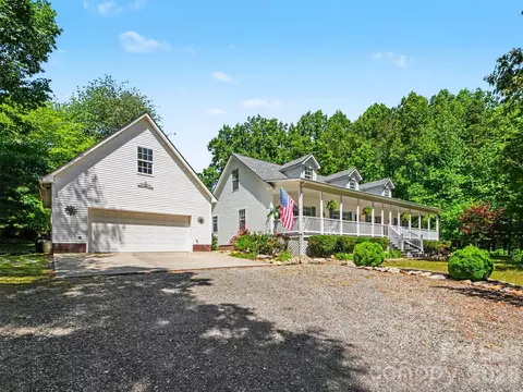 915 Ostwalt Amity Rd, Statesville, NC 28677