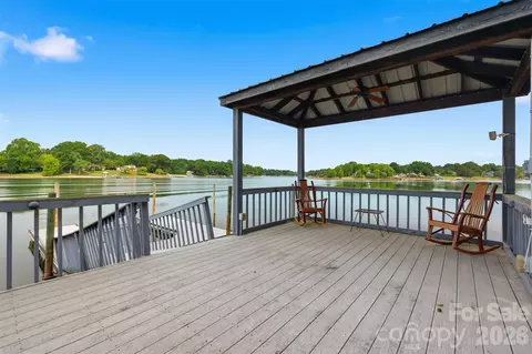 Exterior - 8445 Timberlake Ln, Terrell, NC 28682 photo 7 of 8