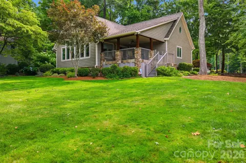 Exterior - 8445 Timberlake Ln, Terrell, NC 28682 photo 4 of 8