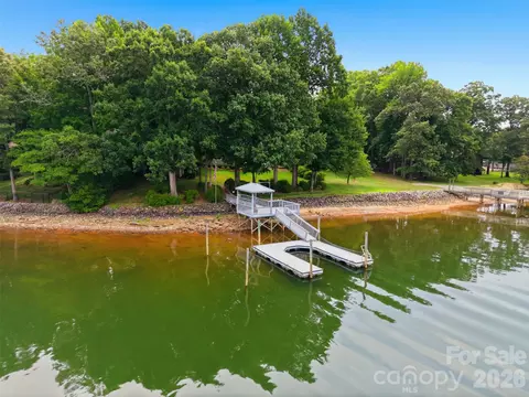 View/Area - 8445 Timberlake Ln, Terrell, NC 28682 photo 4 of 6