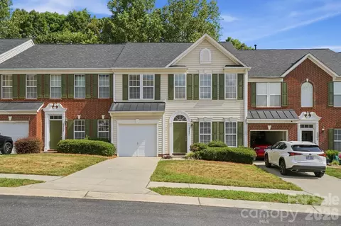 6000 Boathouse C Ln #C, Cramerton, NC 28032