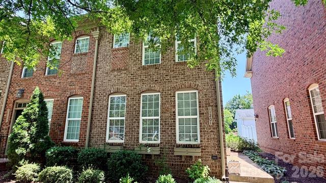 11201 Cedar Walk Ln, Charlotte, NC 28277