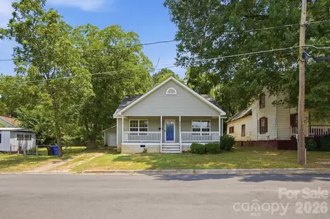 247 Troutman Ave, Mooresville, NC 28115