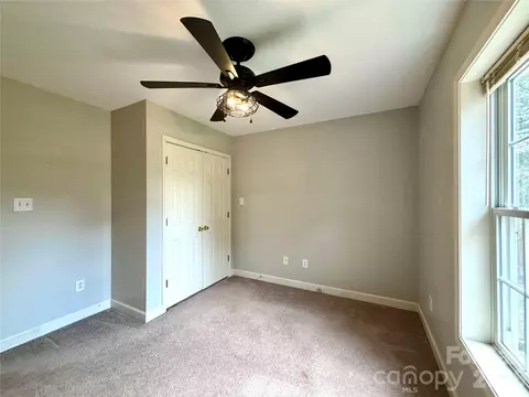 Bedroom - 1027 Tabor Rd, Olin, NC 28660 photo 5 of 7