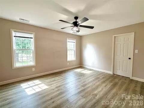 Bedroom - 1027 Tabor Rd, Olin, NC 28660 photo 1 of 7