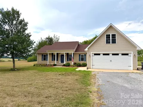 Exterior - 1027 Tabor Rd, Olin, NC 28660 photo 2 of 10