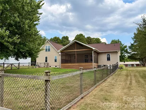 Exterior - 1027 Tabor Rd, Olin, NC 28660 photo 8 of 10