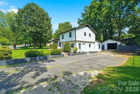 7552 Idlewild Rd, Charlotte, NC 28212