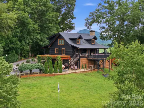 206 Hamlet Dr, Burnsville, NC 28714