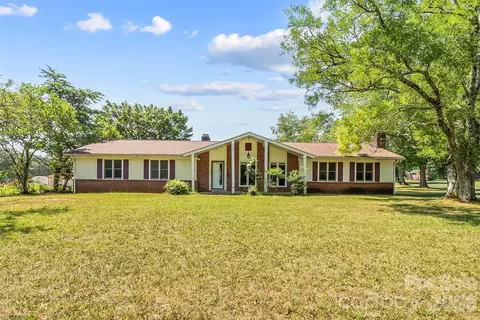 500 Pete Brittain Rd, Morganton, NC 28655