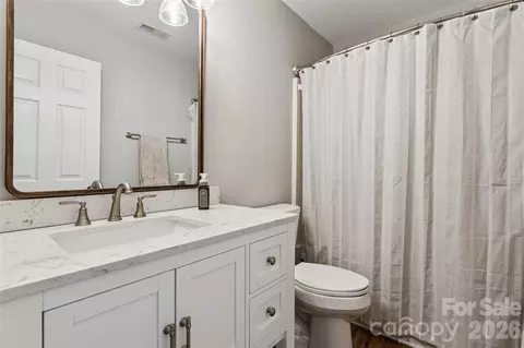 Bath - 302 Tinderbox Ln, Fort Mill, SC 29708 photo 2 of 2
