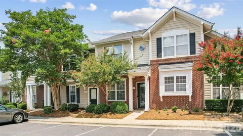 Exterior - 302 Tinderbox Ln, Fort Mill, SC 29708 photo 4 of 4