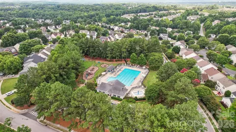 View/Area - 302 Tinderbox Ln, Fort Mill, SC 29708 photo 6 of 7