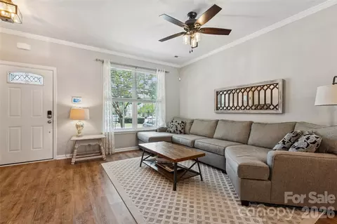 Living - 302 Tinderbox Ln, Fort Mill, SC 29708 photo 3 of 3
