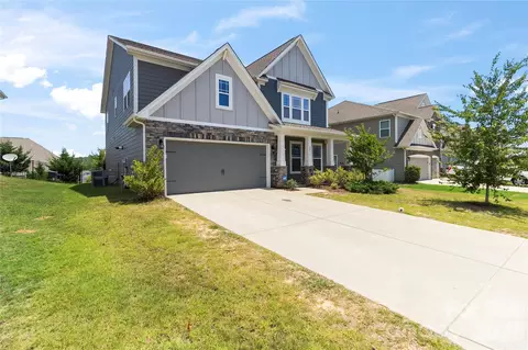 2011 Saddlebred Dr, Iron Station, NC 28080