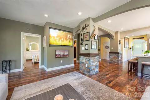 Other - 65 Walnut St, Marion, NC 28752 photo 4 of 9