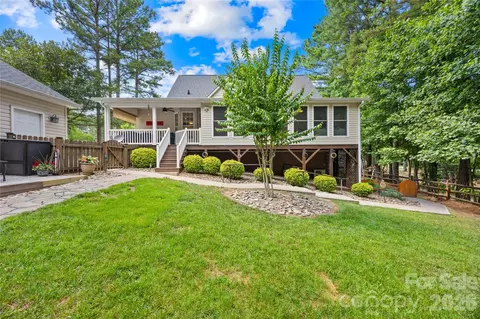 Exterior - 6998 Ridgeway Rd, Stanley, NC 28164 photo 8 of 13