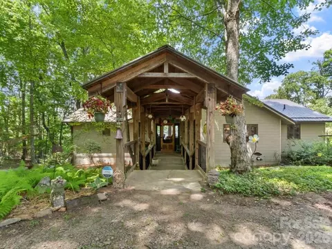 1355 Moonshine Mountain 32 Rd #32, Burnsville, NC 28714
