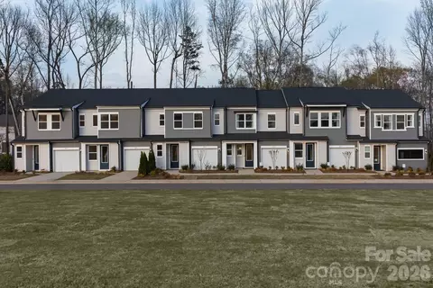 6029 Longar Ln, Charlotte, NC 28269