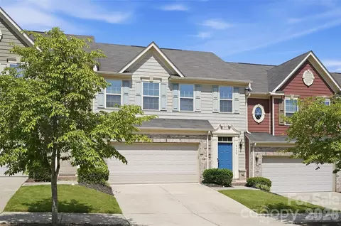 2450 Alyssa Ln, Charlotte, NC 28208