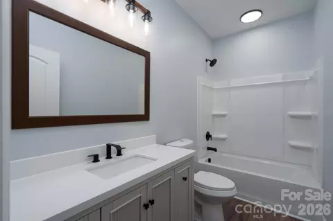 Bath - 3916 E Maiden Rd, Maiden, NC 28650 photo 3 of 4