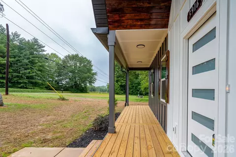 Exterior - 3916 E Maiden Rd, Maiden, NC 28650 photo 7 of 8